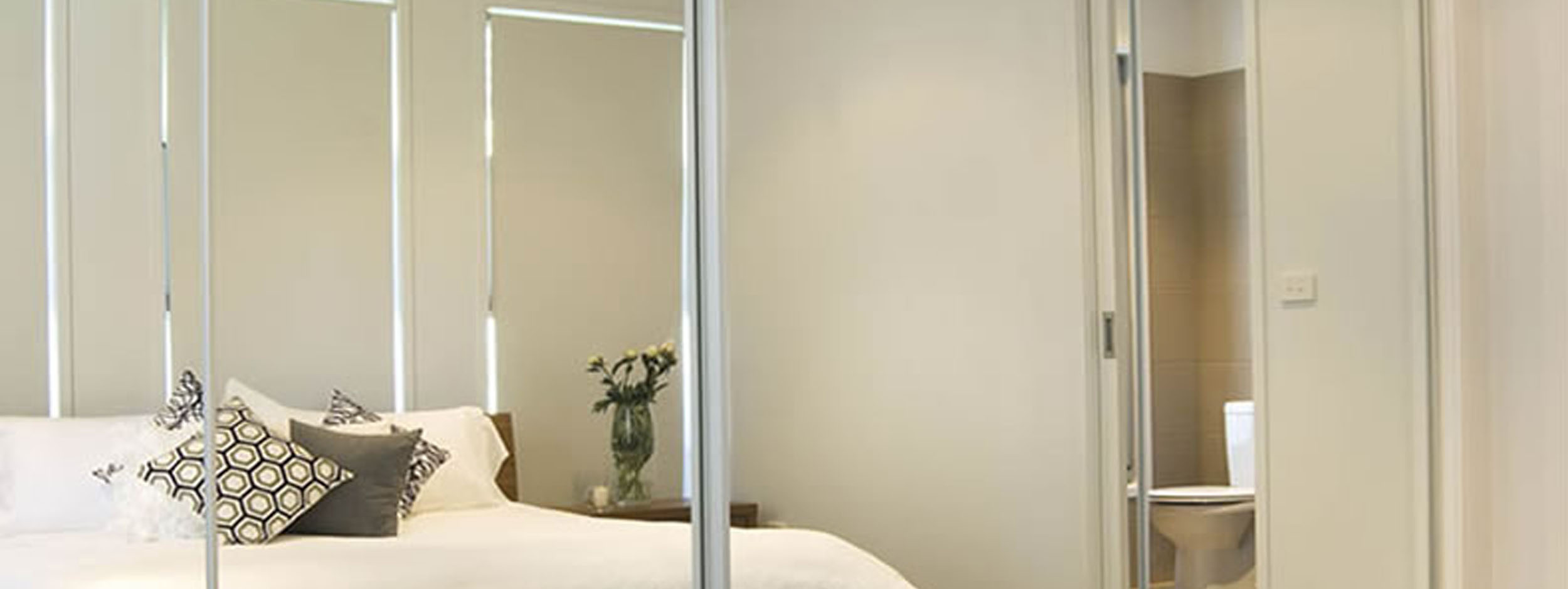 Glass Wardrobes Are a Great Choice for Your Home